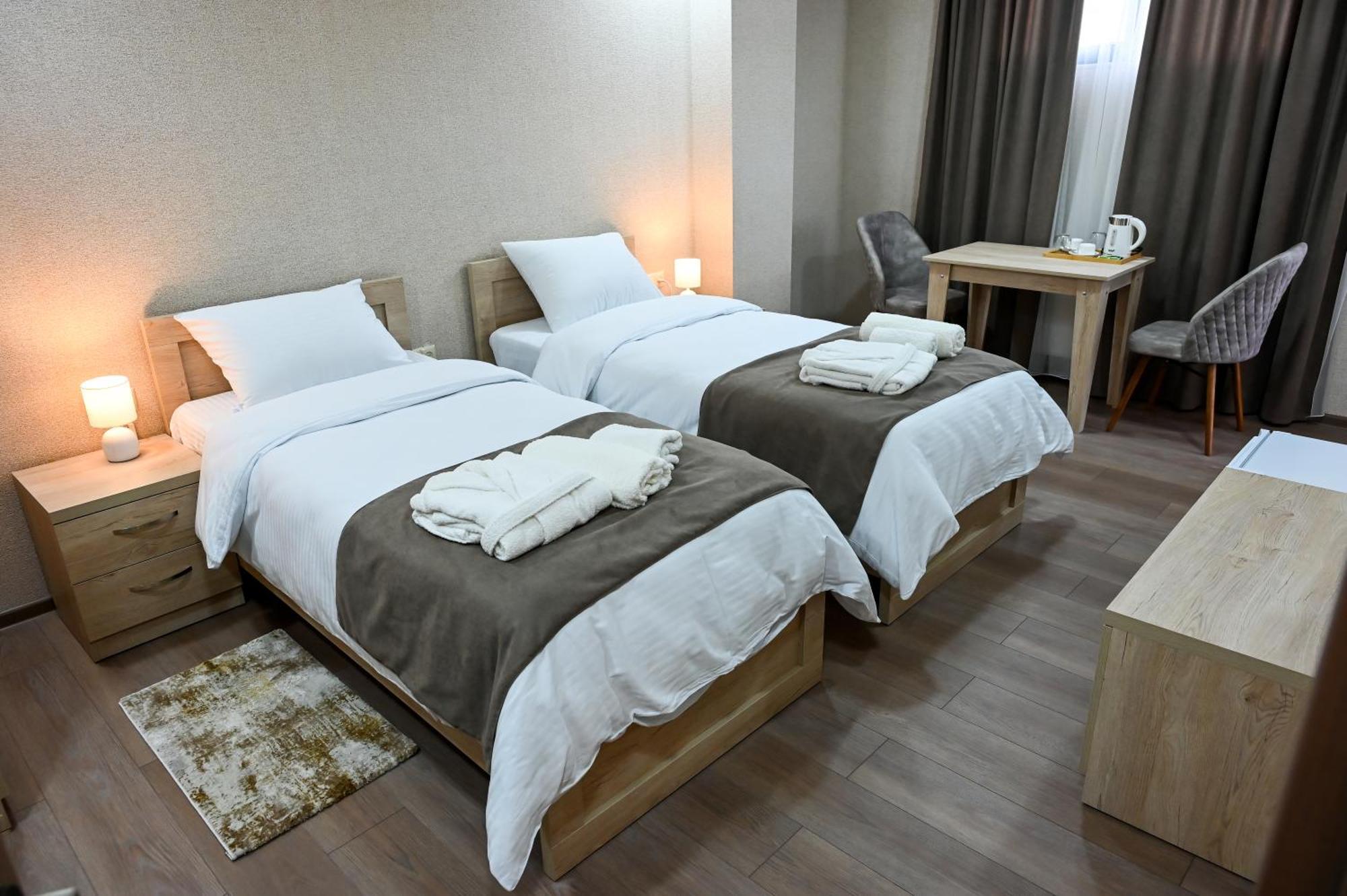 Hotel K124 Kutaisi Zewnętrze zdjęcie