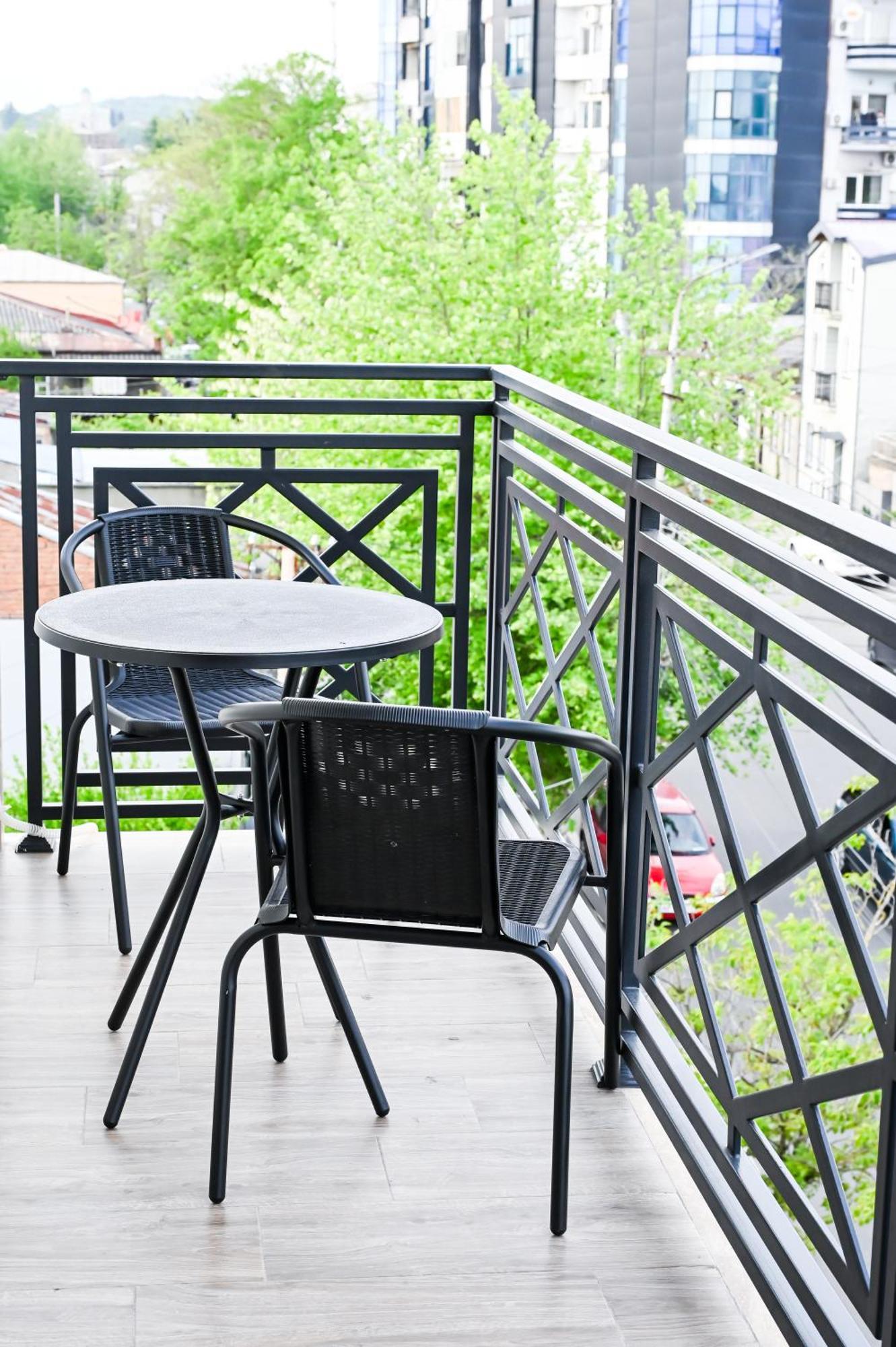 Hotel K124 Kutaisi Zewnętrze zdjęcie