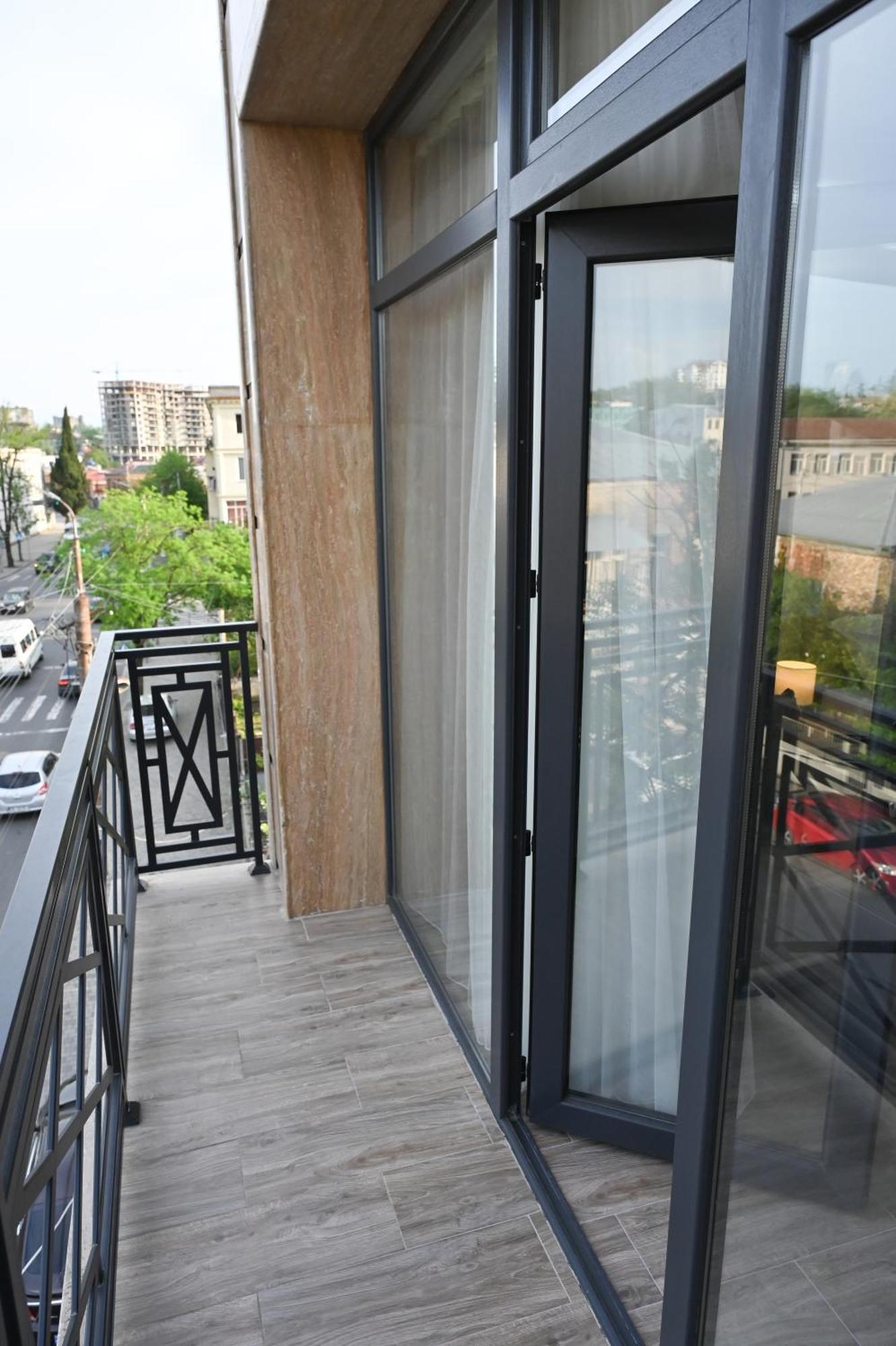 Hotel K124 Kutaisi Zewnętrze zdjęcie